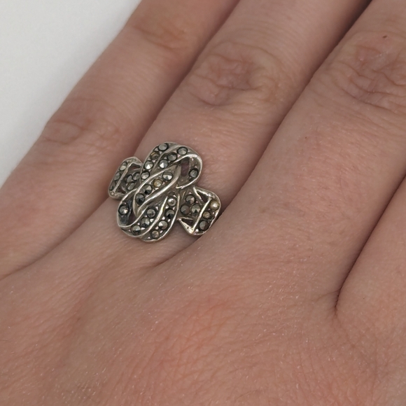 Vintage silver ring - Picture 2 of 5